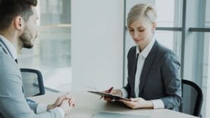 Bí quyết đàm phán lương hiệu quả: Cách deal lương khi phỏng vấn giáo viên thành công - Nghệ Thuật Kỹ Năng Sư Phạm