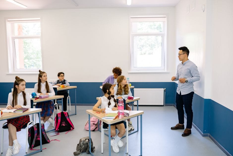 Bí quyết xử lý tình huống sư phạm tiểu học hiệu quả dành cho giáo viên