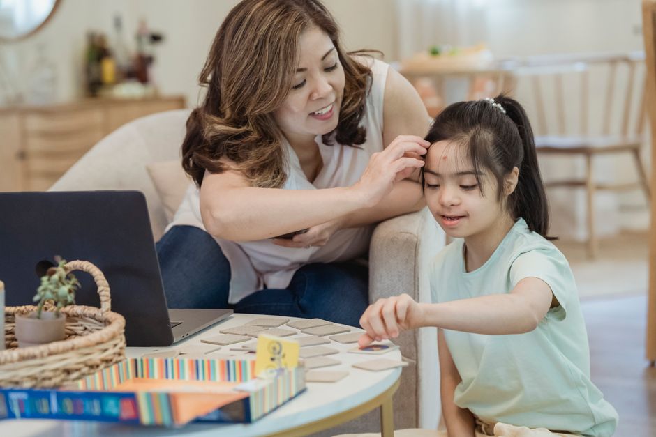 Bí quyết giao tiếp với phụ huynh trẻ tự kỷ: Đồng hành hiệu quả và thấu cảm