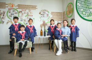 Tâm lý học lứa tuổi tiểu học: Bí quyết thấu hiểu và đồng hành cùng trẻ - Quản lý lớp học